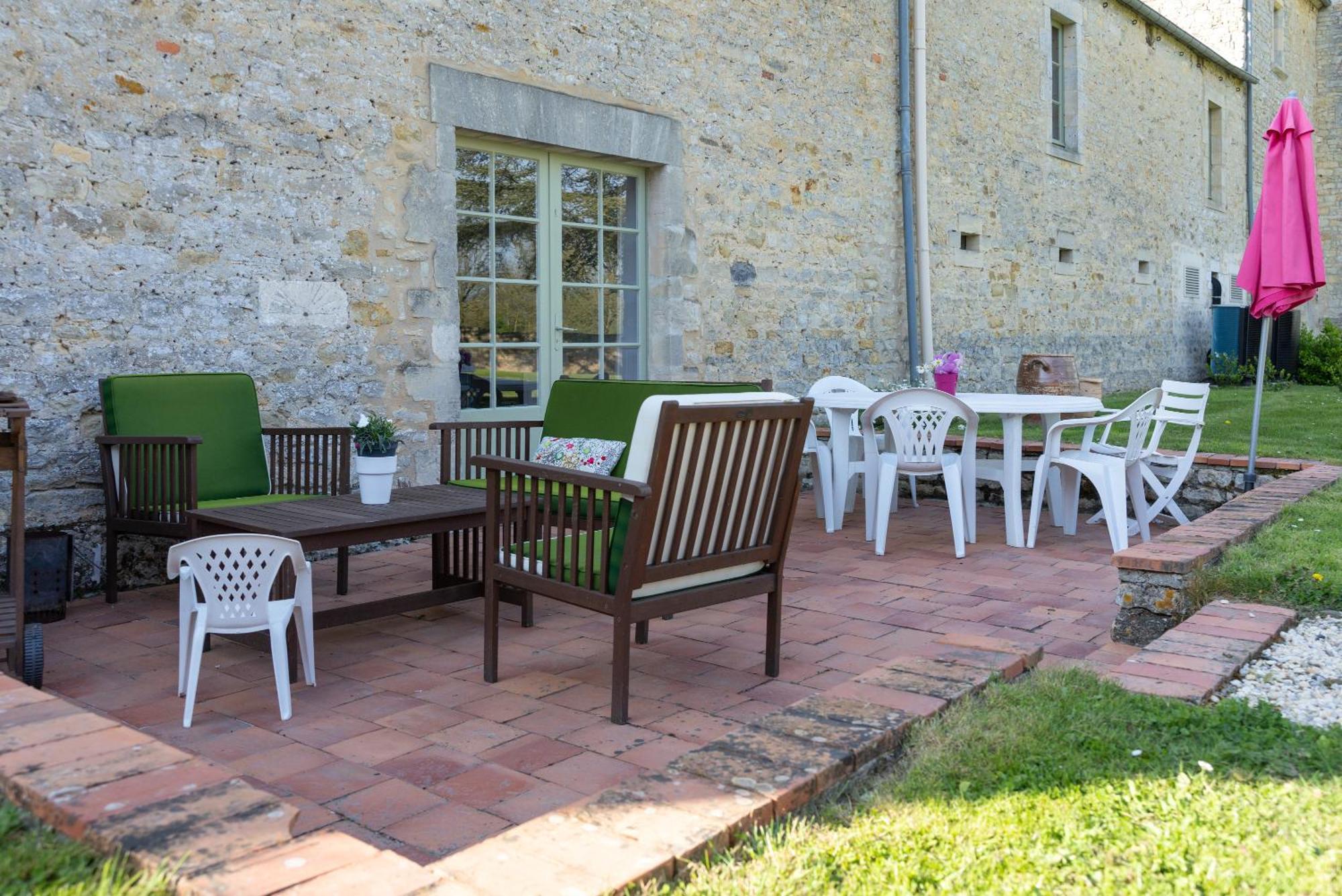 Chateau De Monceaux 5Mn De Bayeux Proche Mer 외부 사진