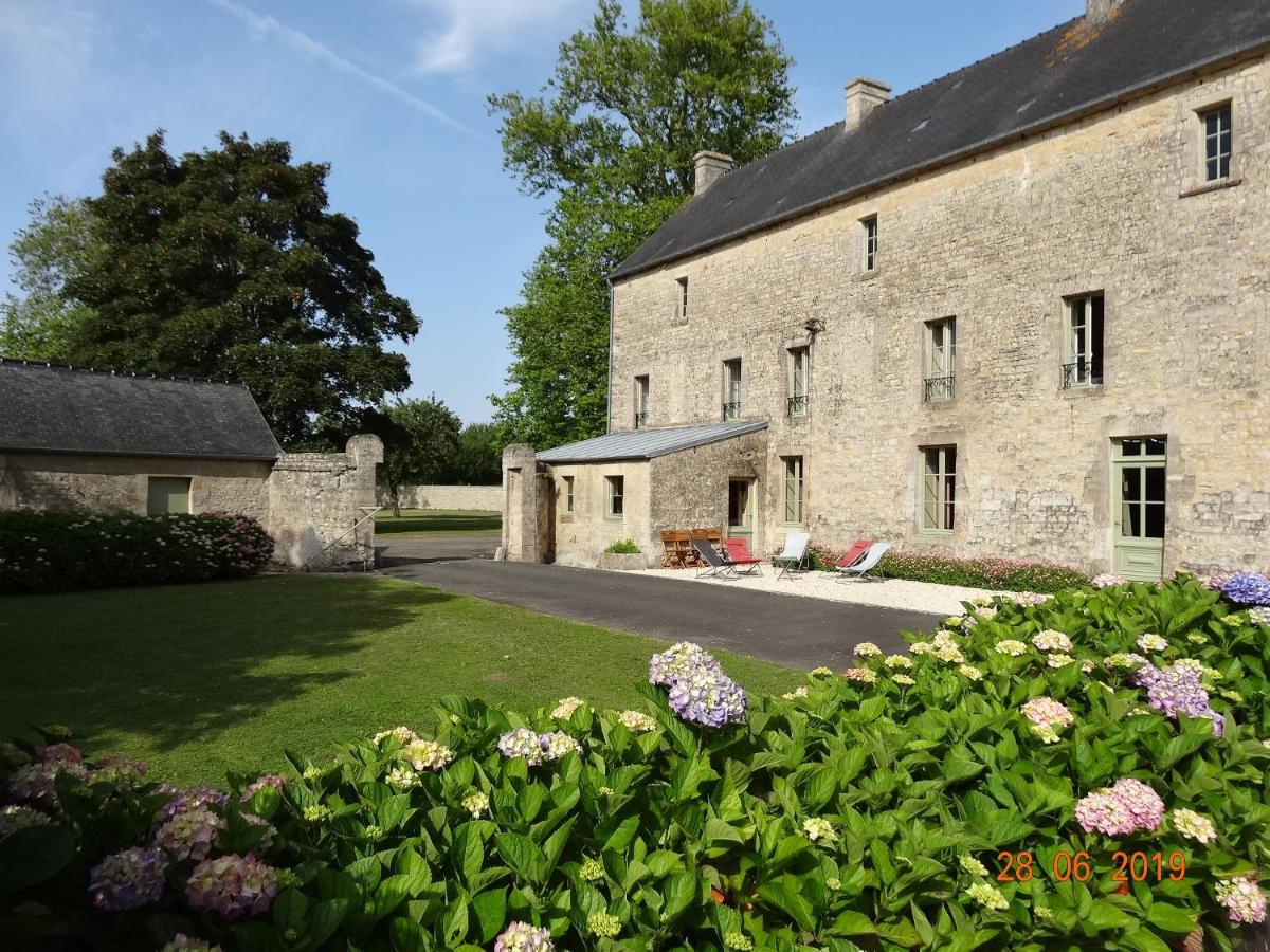 Chateau De Monceaux 5Mn De Bayeux Proche Mer 외부 사진